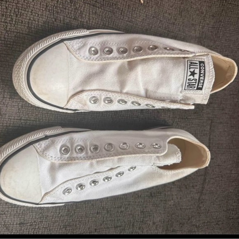 White converse